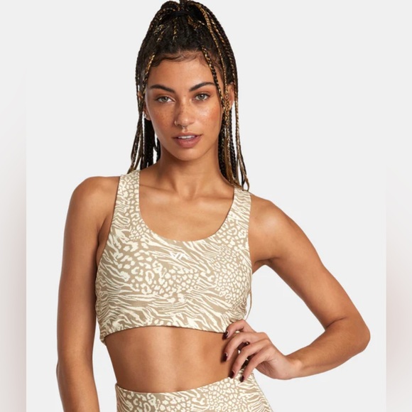 RVCA Other - VA ESSENTIAL SPORTS BRA ZEETAH